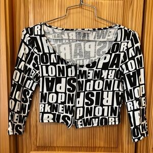 Charlotte Russe Black and White Crop Blouse with Scoop Neck and 3/4 Sleeves